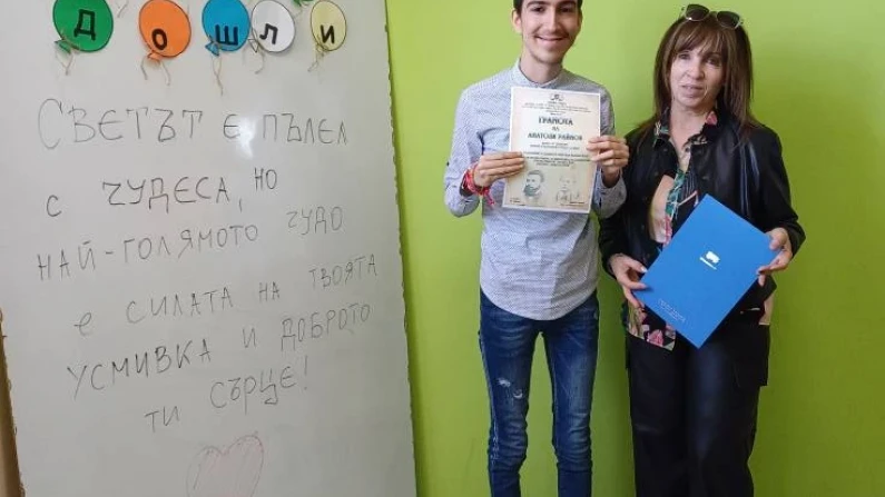 Ученик от ЦСОП- Силистра с отличие в патриотичен видеорецитал