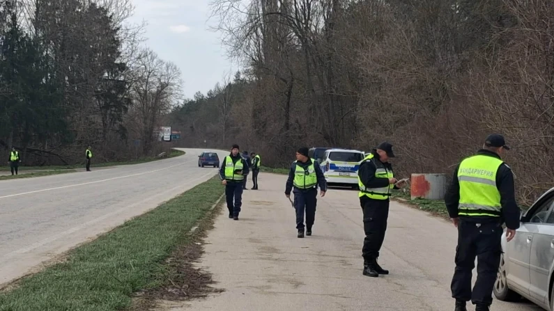 Мъж отказа проверка на полицаи в Силистренско